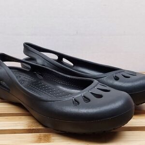CROCS Womens Black Kadee Flat Sandals Size 9
